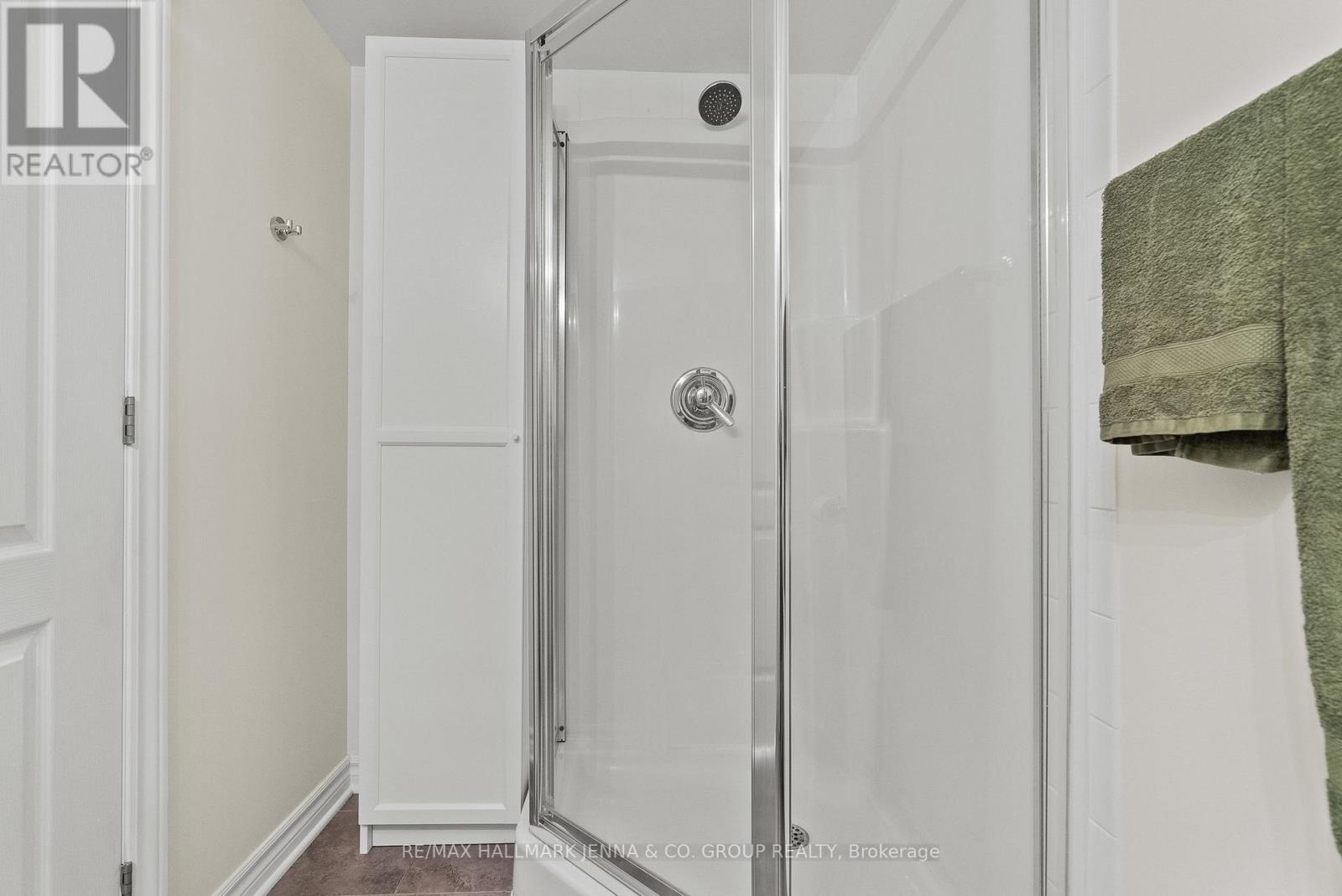 2 Bed, 2 Bath House for Sale in Ottawa – 83 – 282 PEMBINA PRIVATE, Ottawa – MLS# X13420884 - Image 20