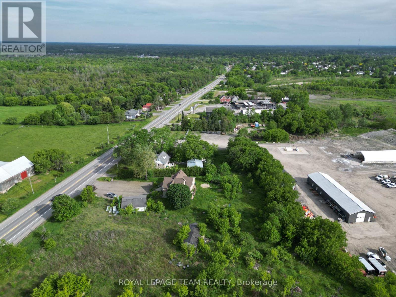 5742 BANK STREET - 19