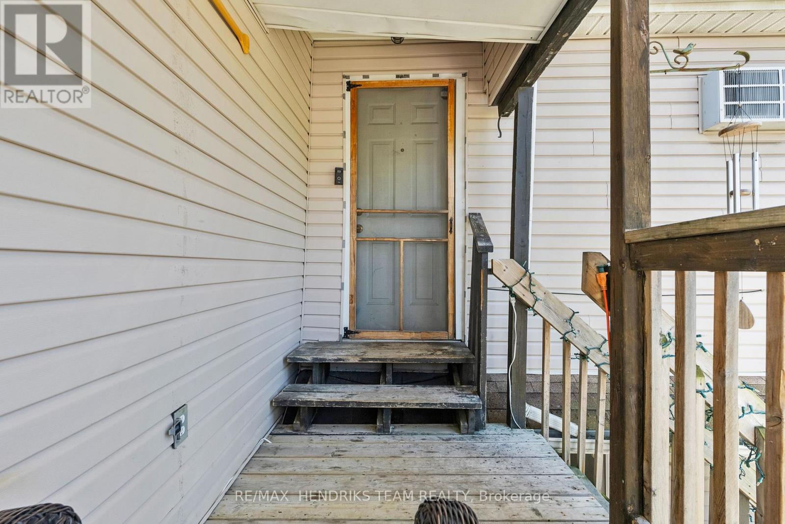25 BESSEY STREET - 21