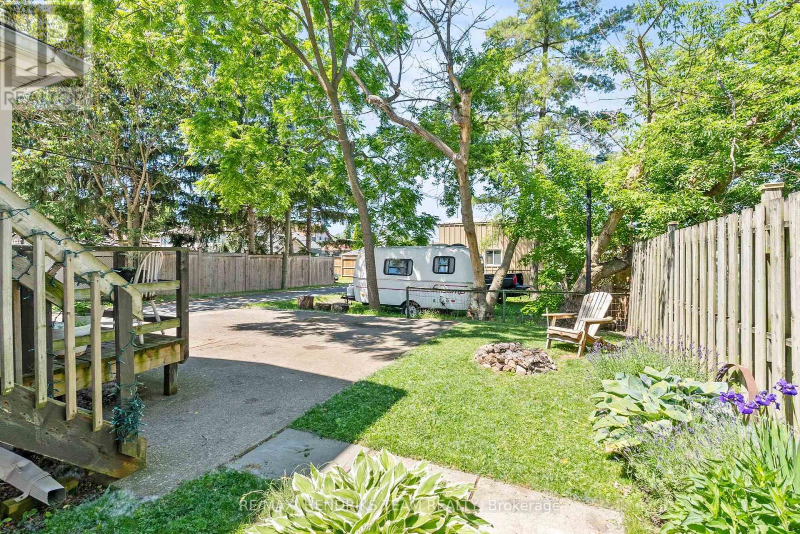25 BESSEY STREET - 42