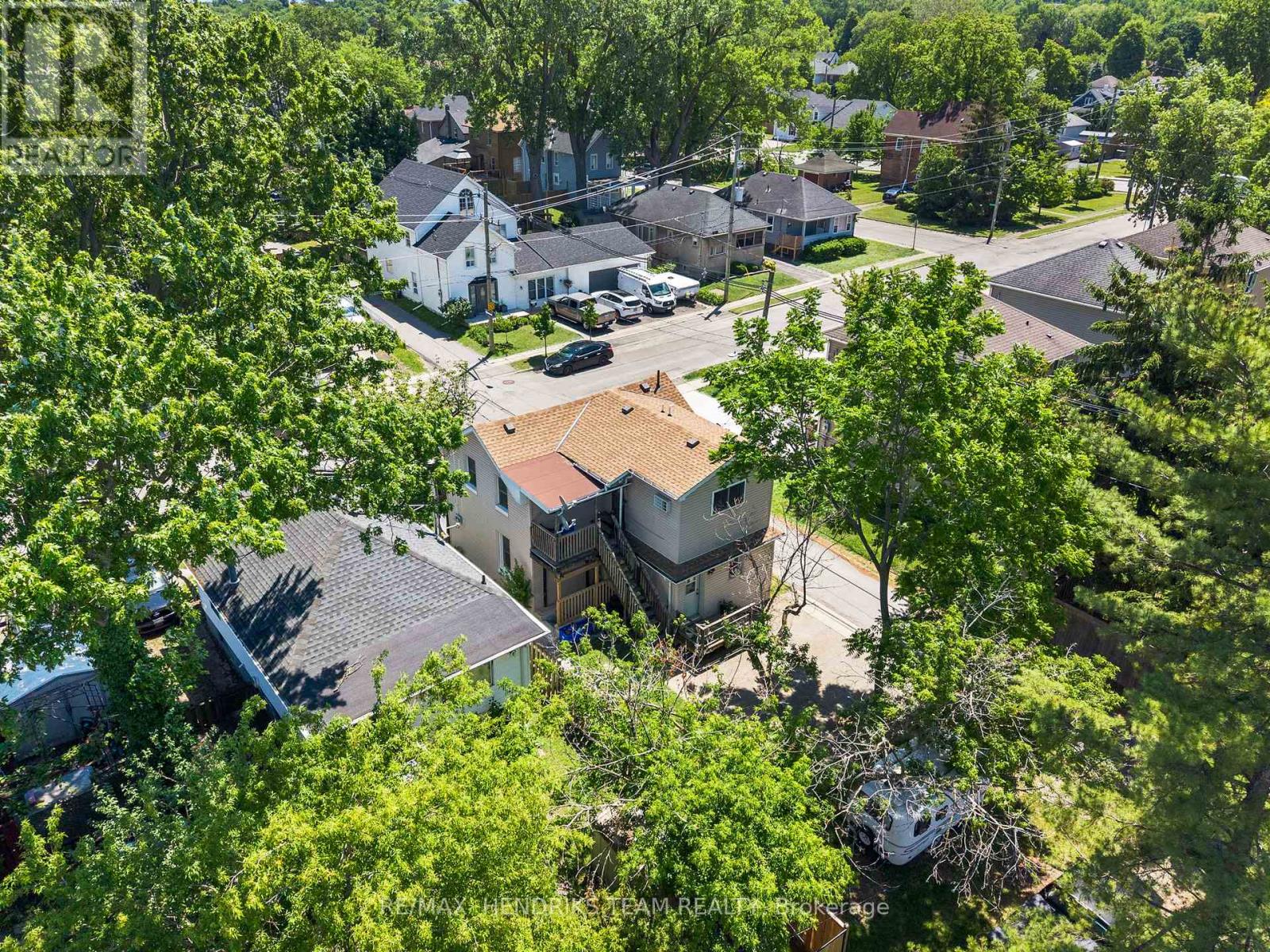 25 BESSEY STREET - 44