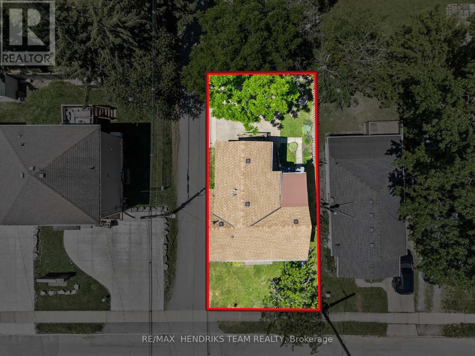 25 BESSEY STREET - 48
