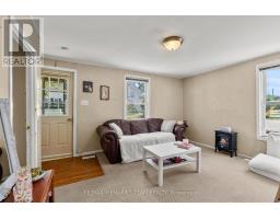 Primary Bedroom - 25 Bessey Street, St  Catharines, ON L2T1L9 Photo 7