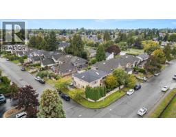 5080 Linfield Gate, Richmond, BC V7C4L4 Photo 12