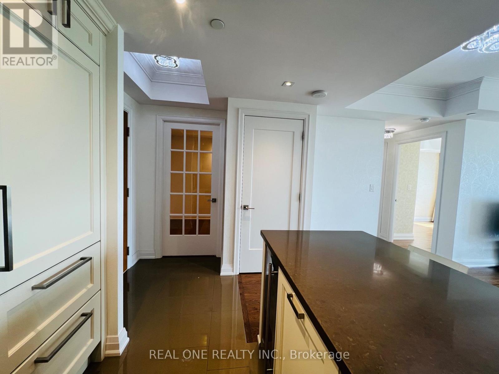 #612 15 STOLLERY POND CRESCENT - Image 22