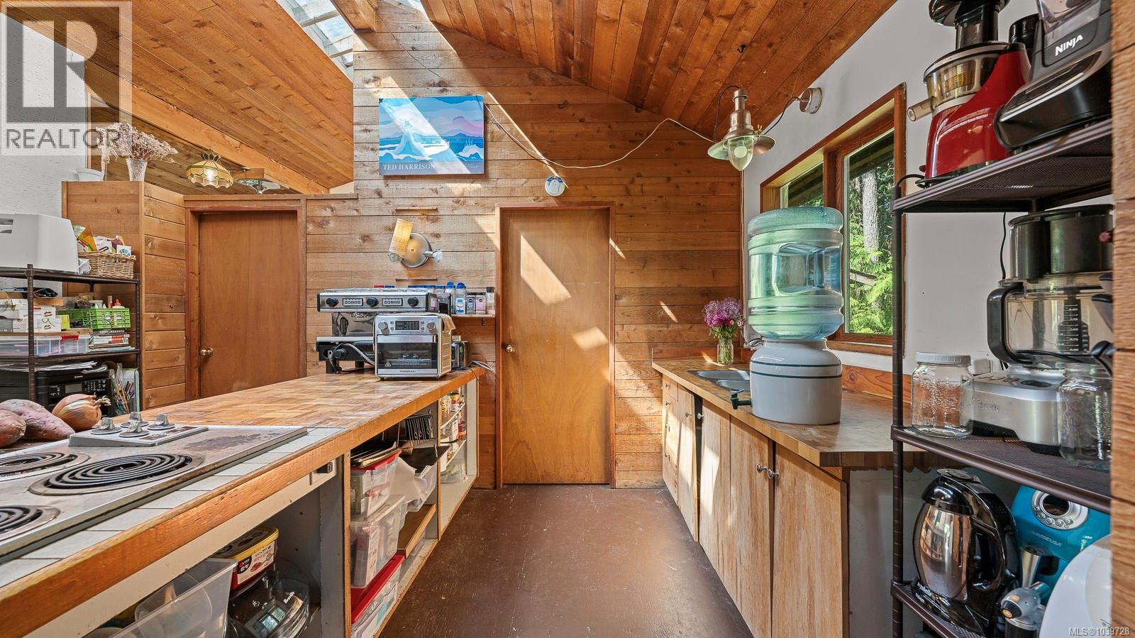 6535 St Johns Point Rd - 5
