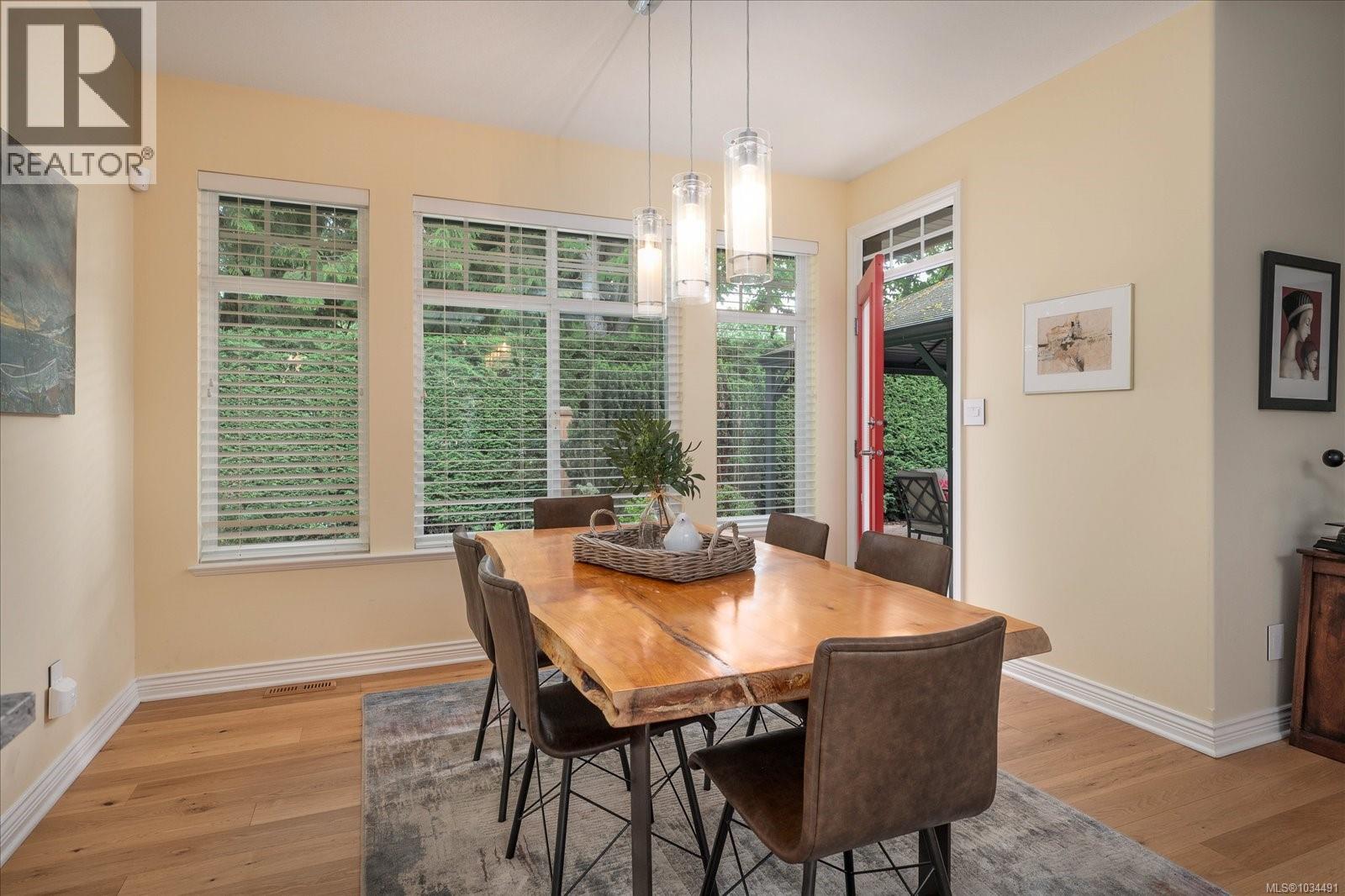 408 Park Ridge Pl - 4