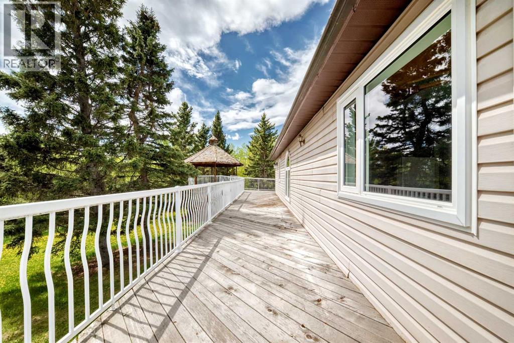 200, 242117 1280 Drive W — photo 34