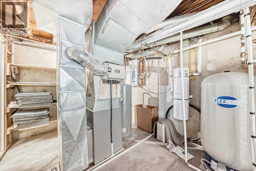 200, 242117 1280 Drive W — photo 32