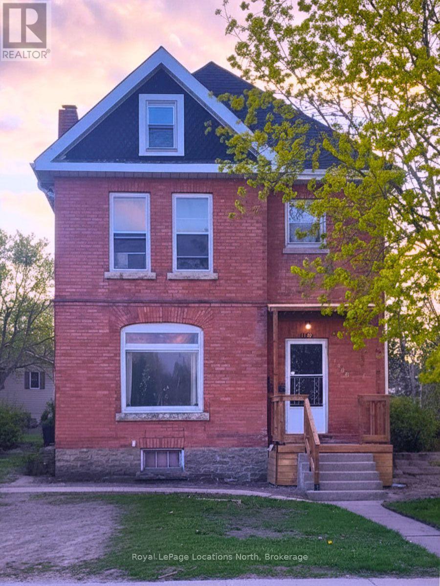 1140 2ND AVENUE W - 1