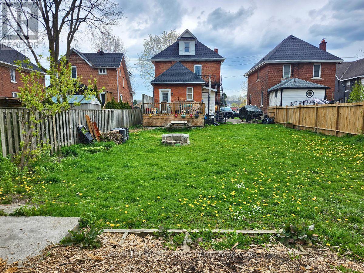 1140 2ND AVENUE W - 24