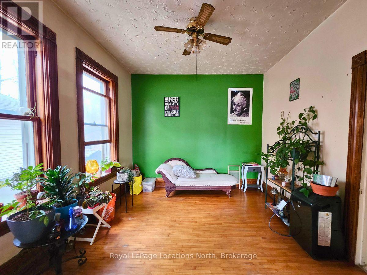 1140 2ND AVENUE W - 6
