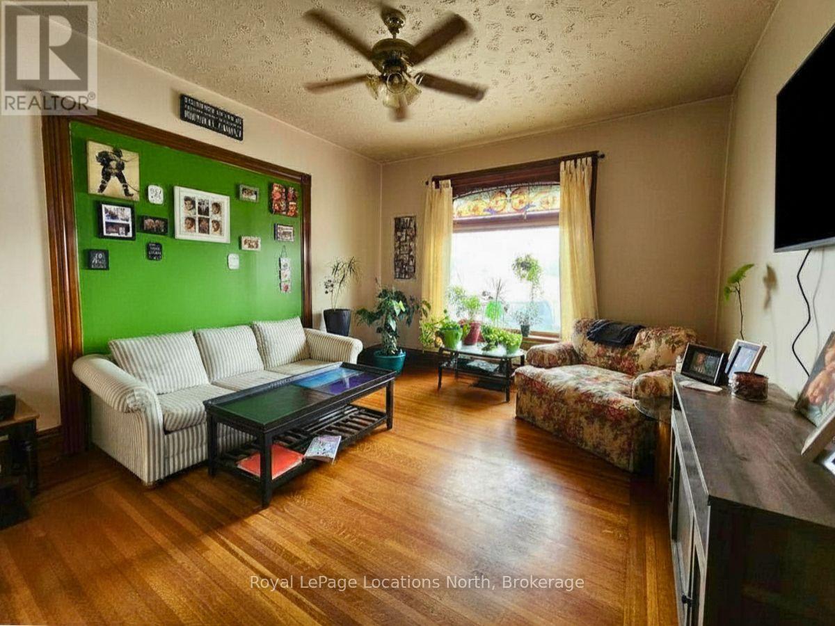 1140 2ND AVENUE W - 8