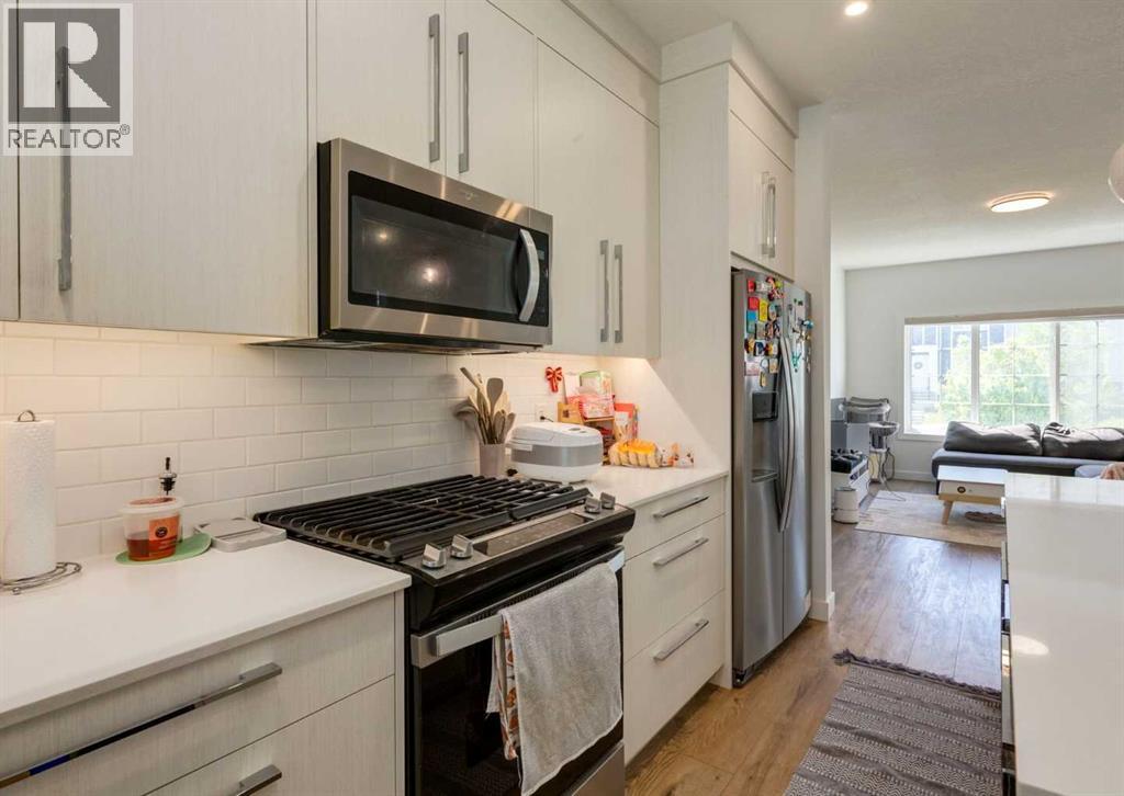 7386 202 Avenue SE — photo 9