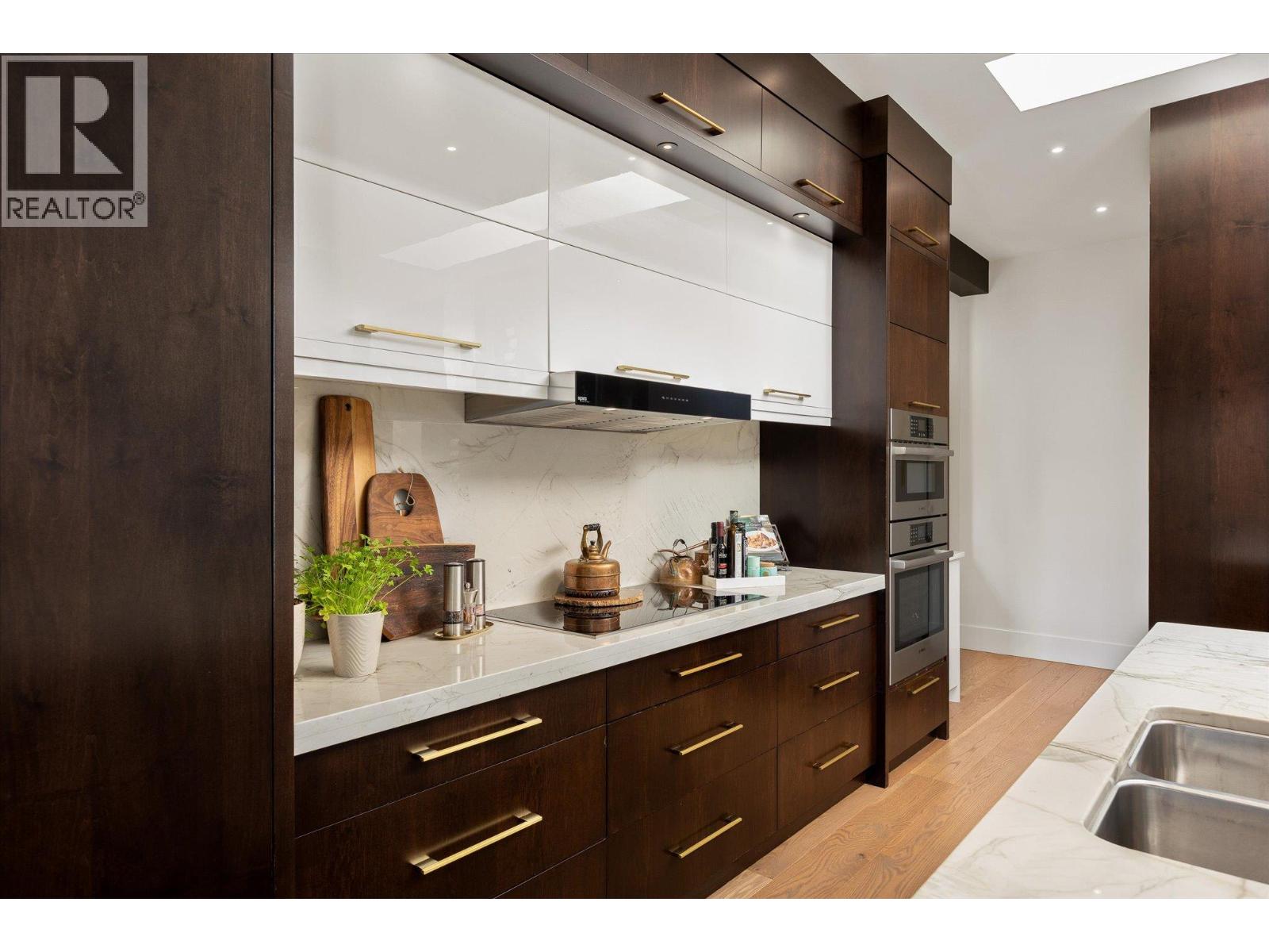 818 Brassey Place - 16