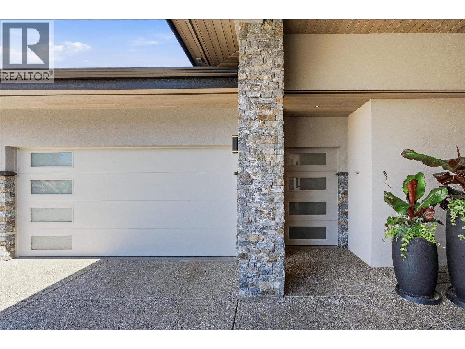 818 Brassey Place - 6