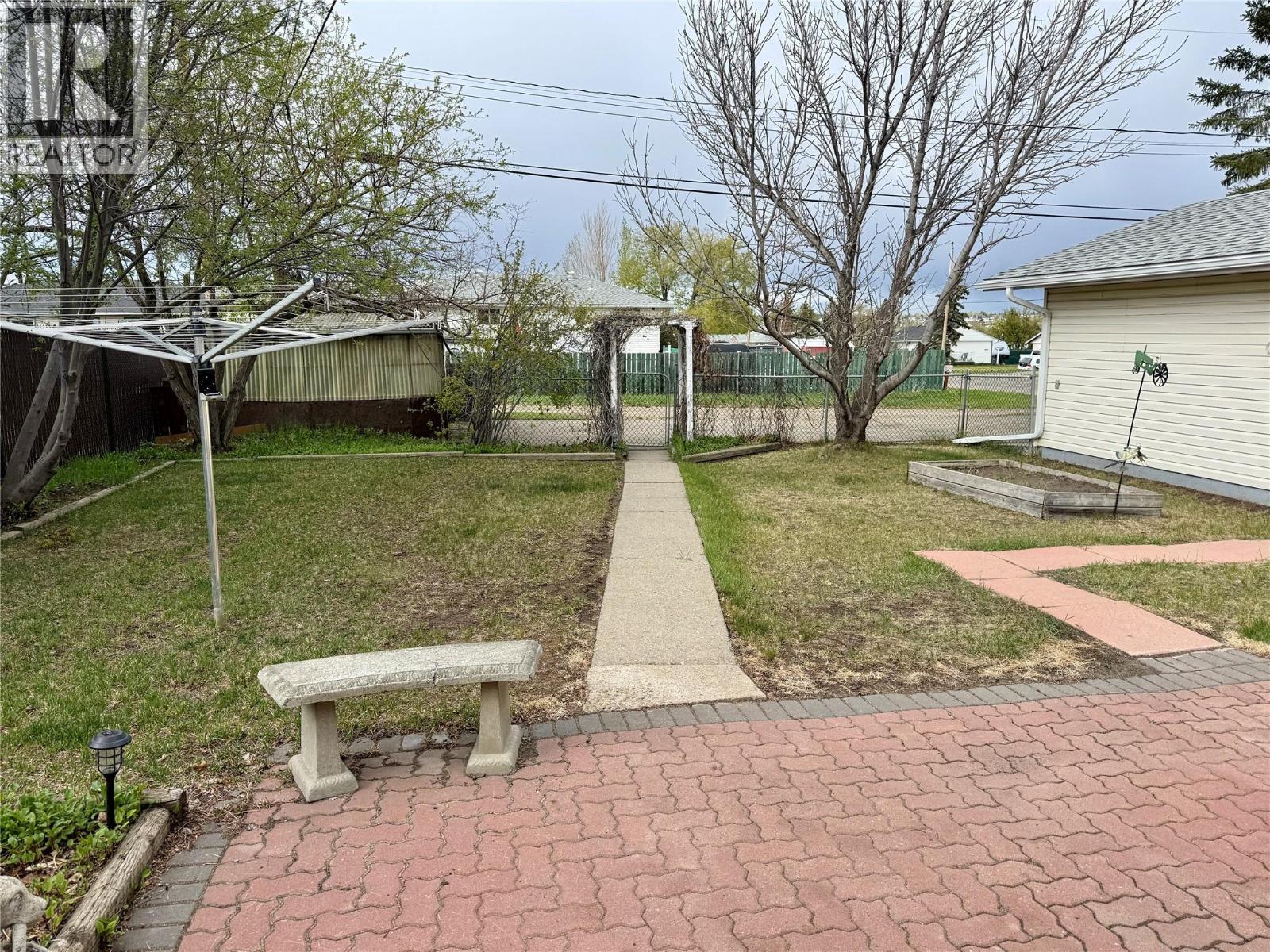 1300 116 Avenue - 19