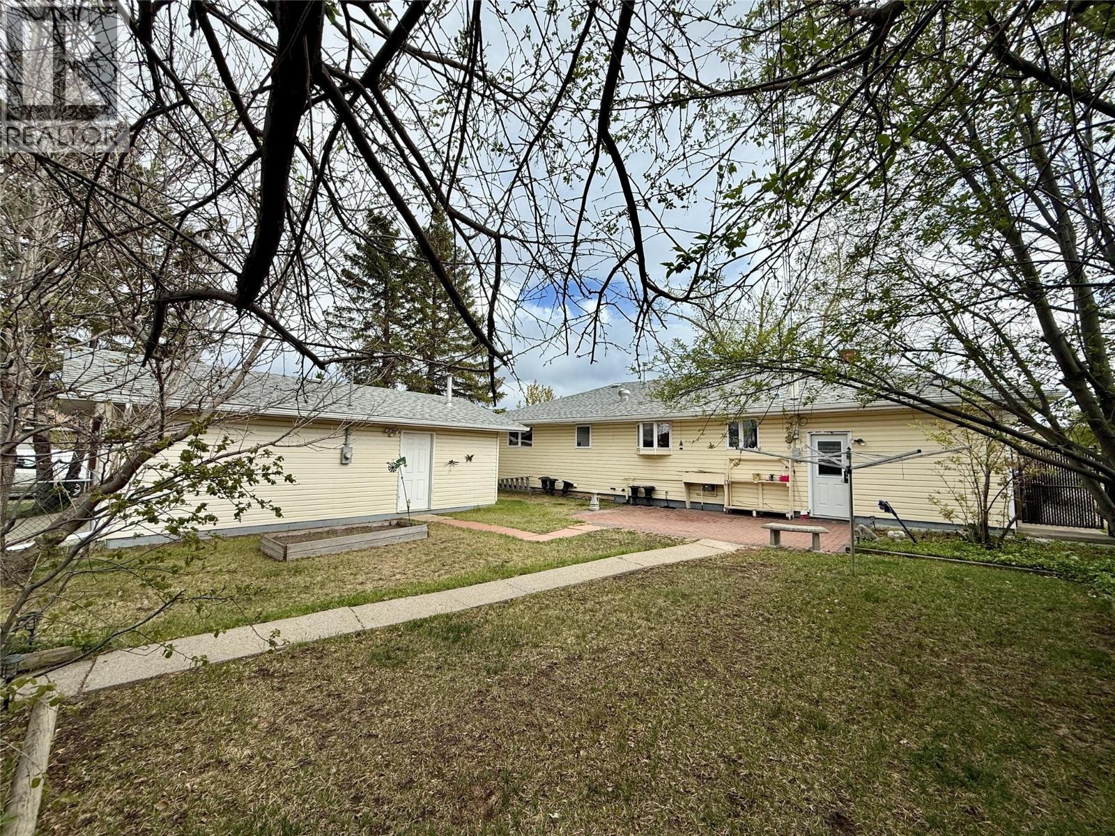 1300 116 Avenue - 2