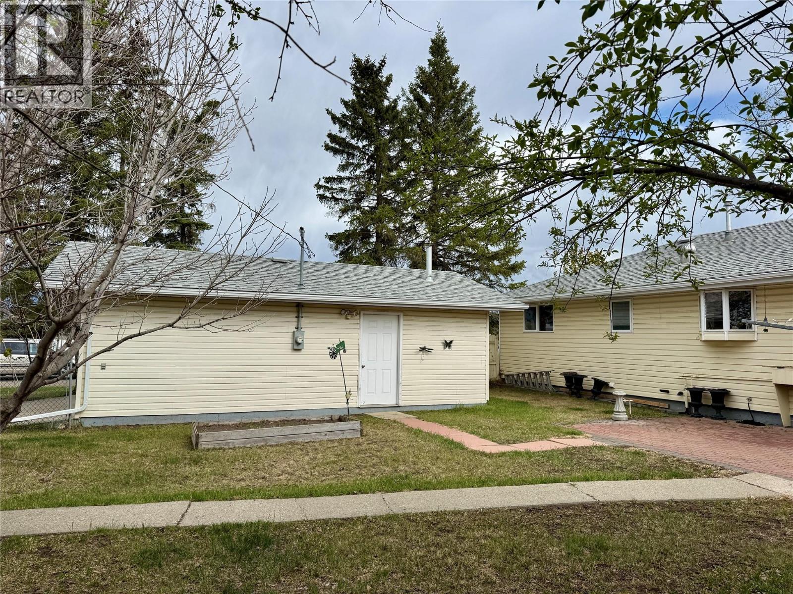 1300 116 Avenue - 22