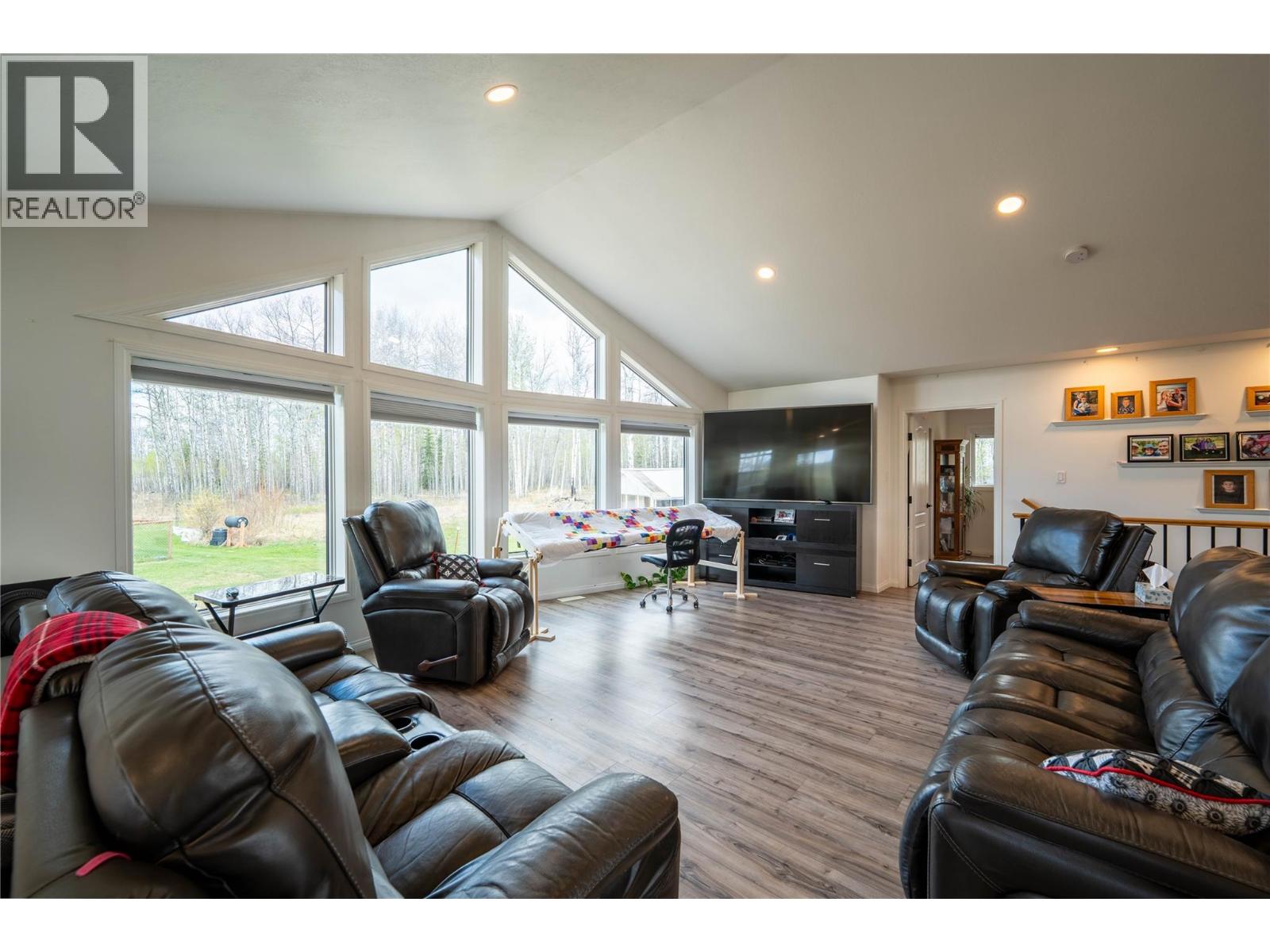 5266 West Arras Road - 15