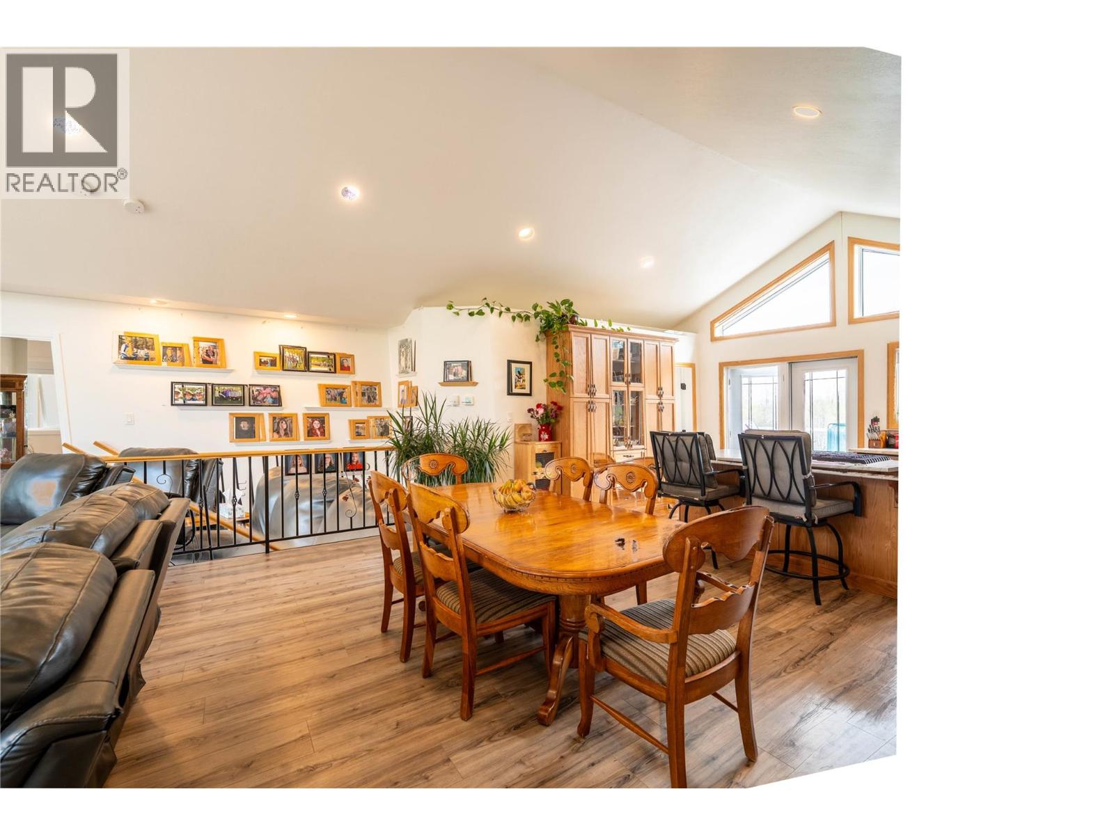 5266 West Arras Road - 9