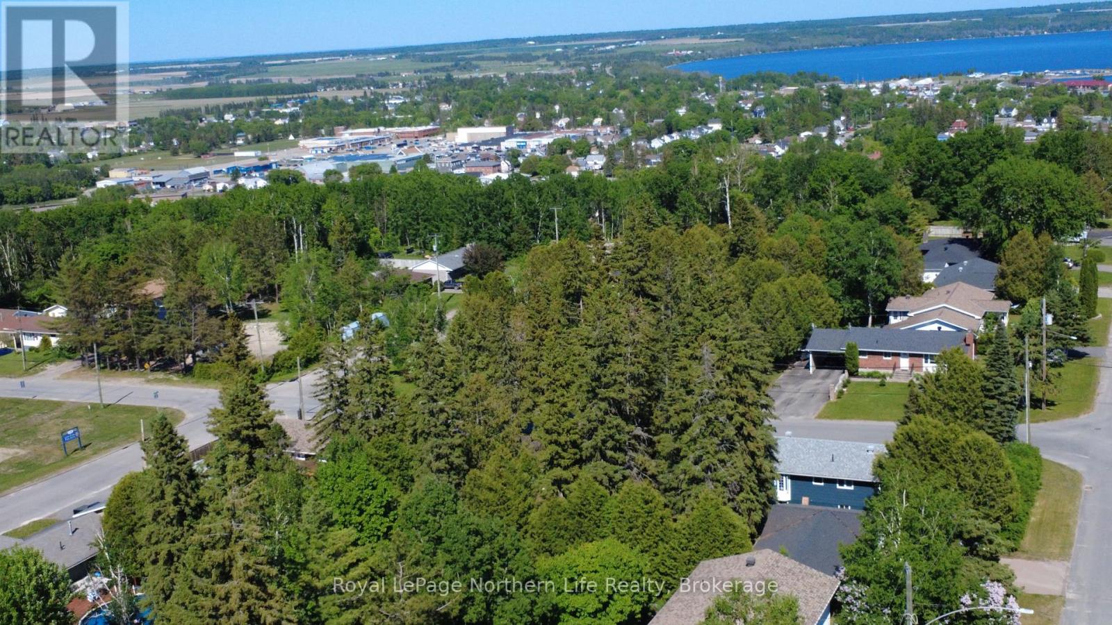 542 AGNES AVENUE - 3