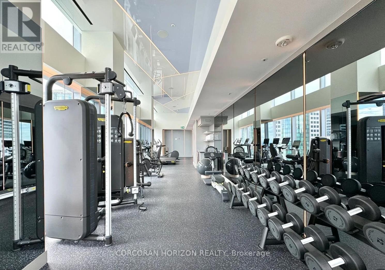 #2403 183 WELLINGTON STREET W - 35