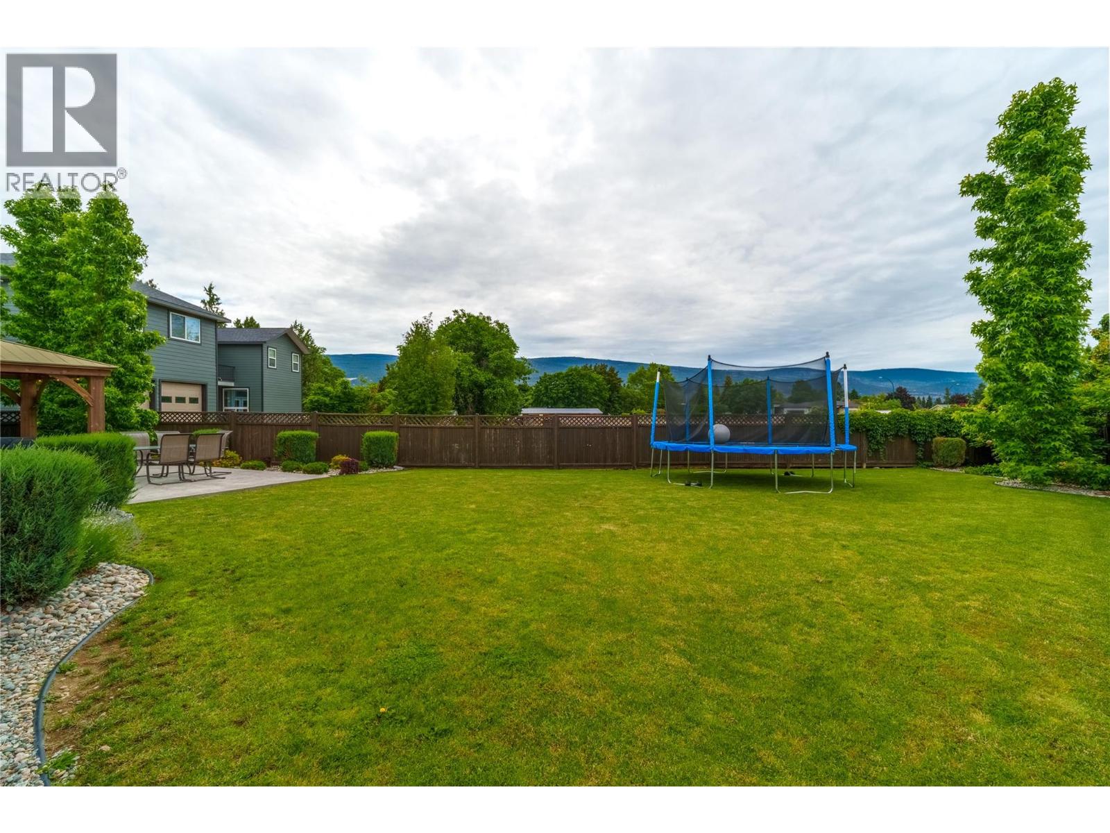 1699 Treffry Place, Summerland
