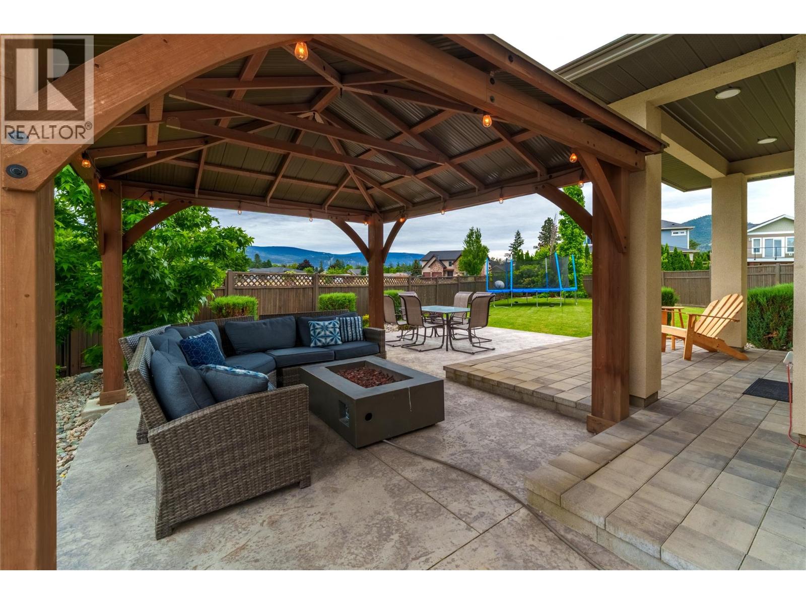 1699 Treffry Place, Summerland