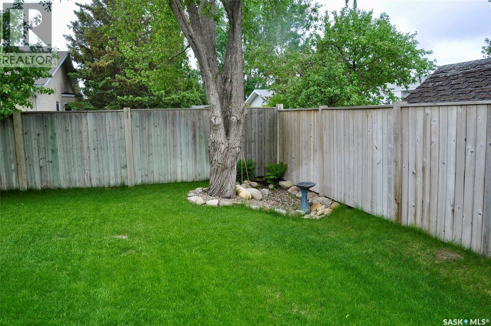 207 215 Berini DRIVE — photo 32