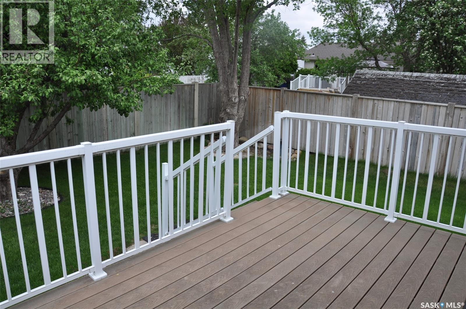 207 215 Berini DRIVE — photo 33