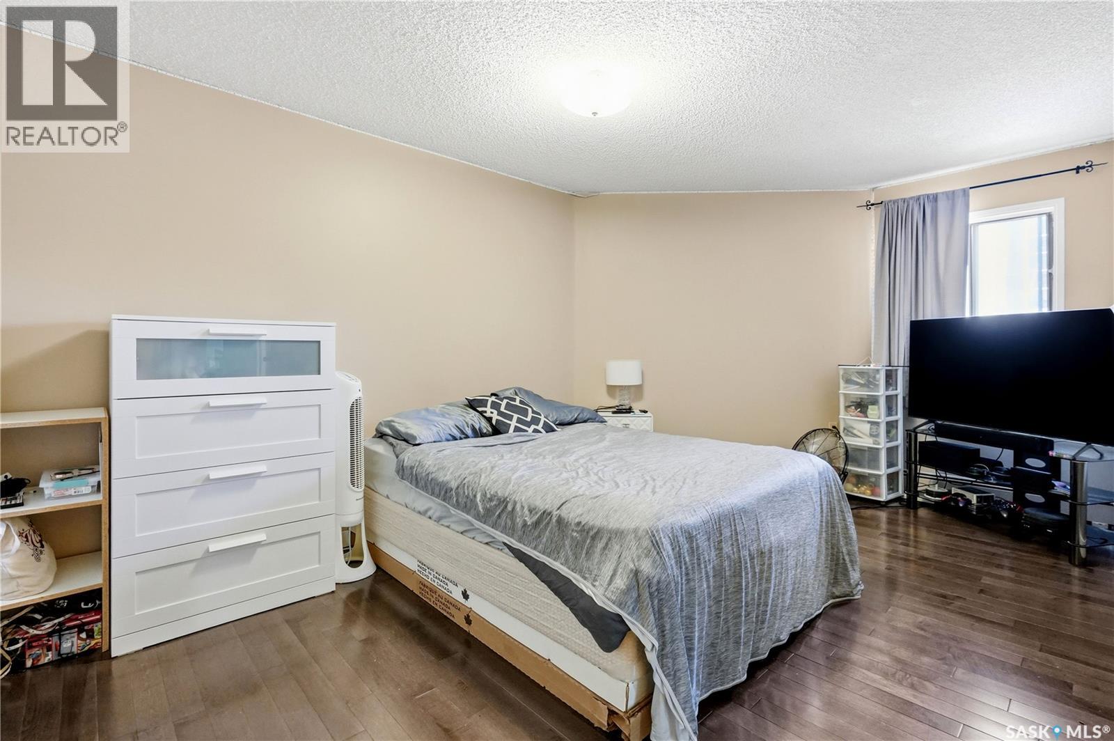 212 3420 Park STREET — photo 23