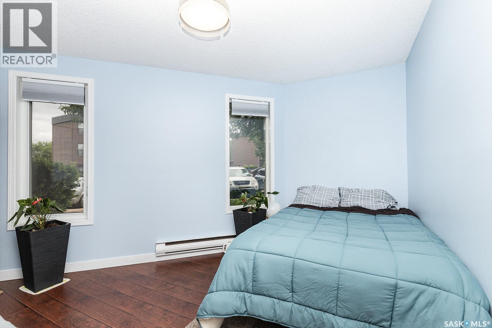 101 314 Tait CRESCENT — photo 13