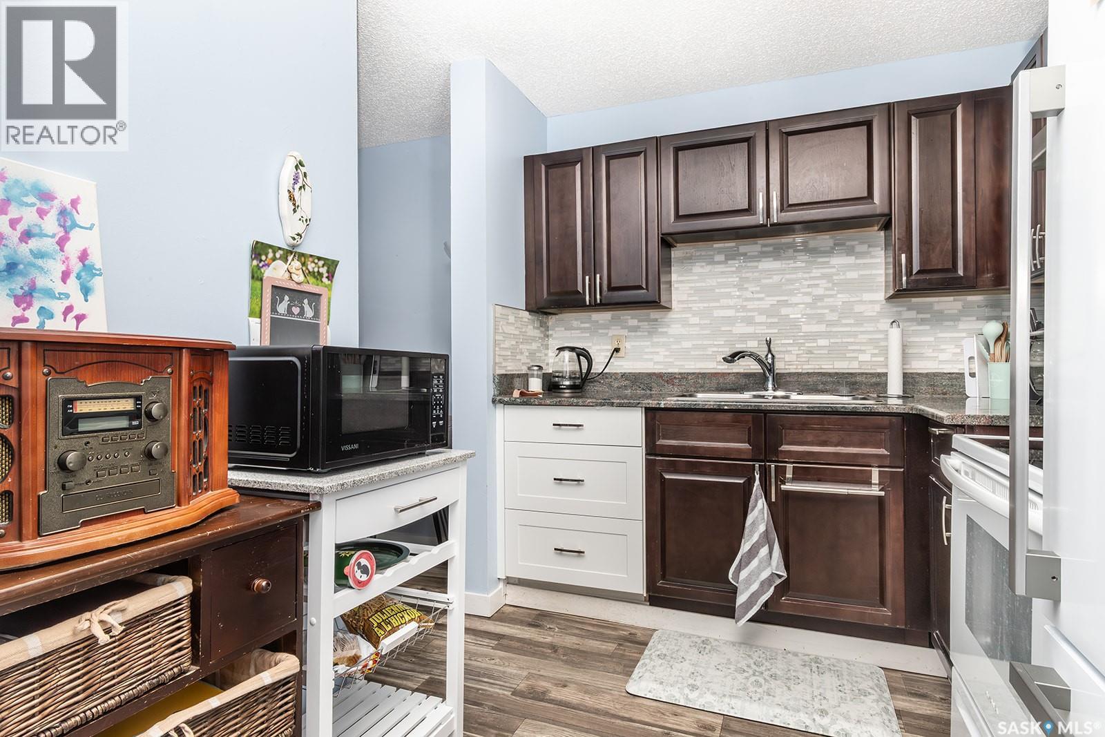 101 314 Tait CRESCENT - photo 4