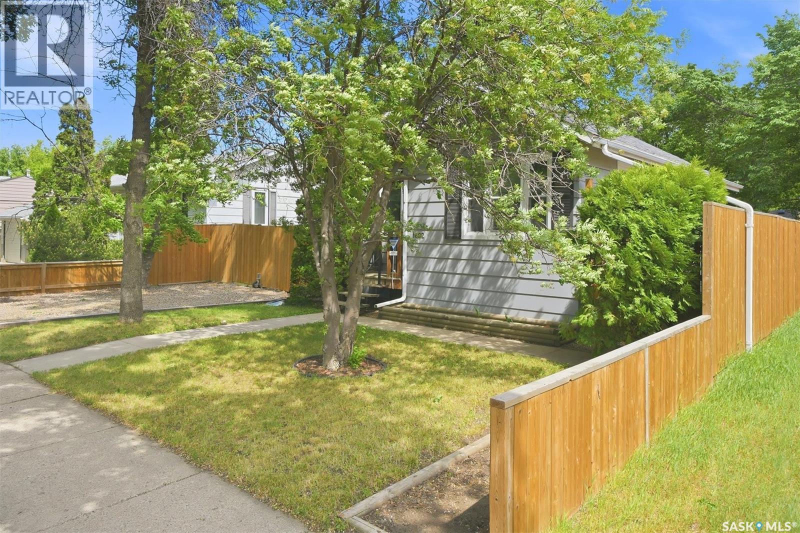 1602 C AVENUE N — photo 32