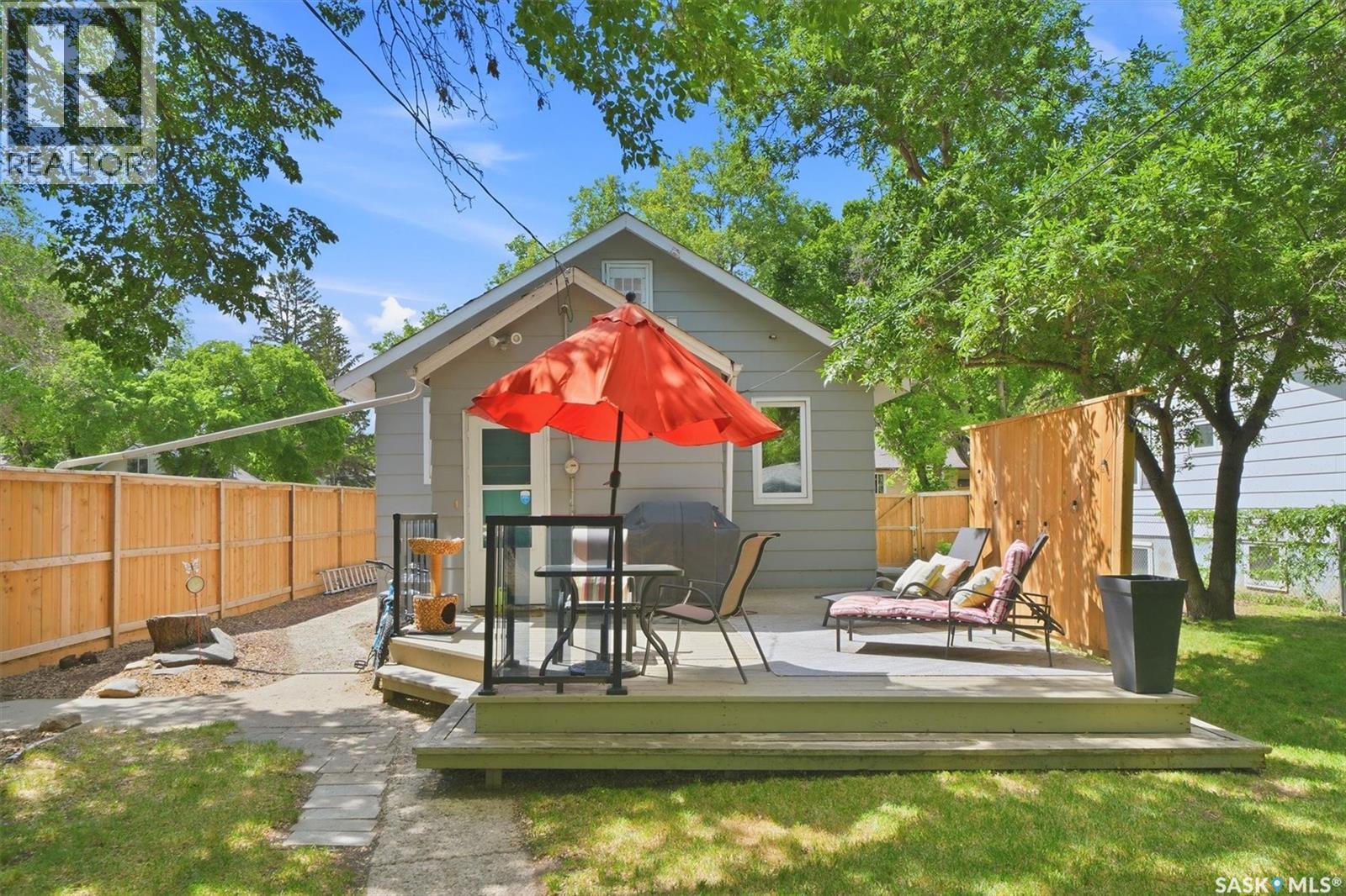 1602 C AVENUE N — photo 33