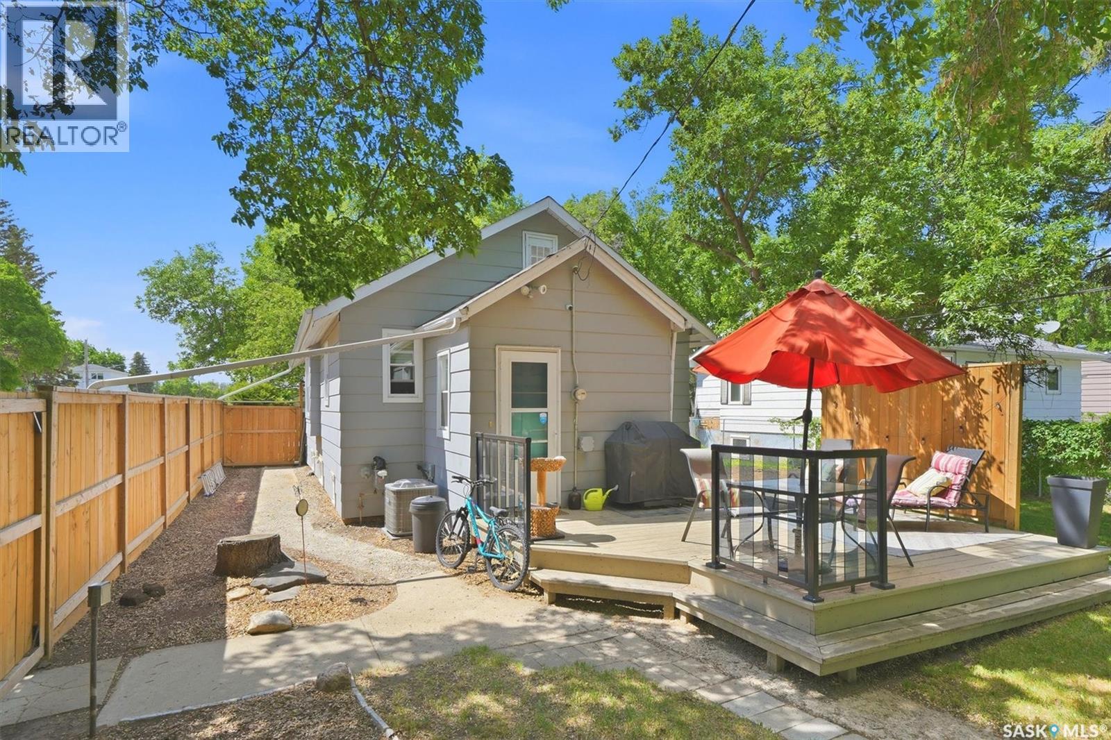 1602 C AVENUE N — photo 34