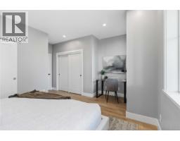 2 2312 Orchard Ave, Sidney, BC V8L1T6 Photo 14