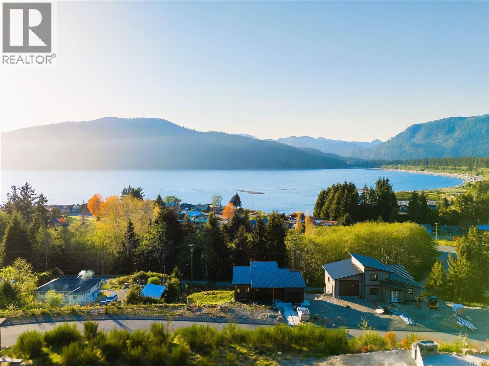  16923 Beachview Close, Port Renfrew