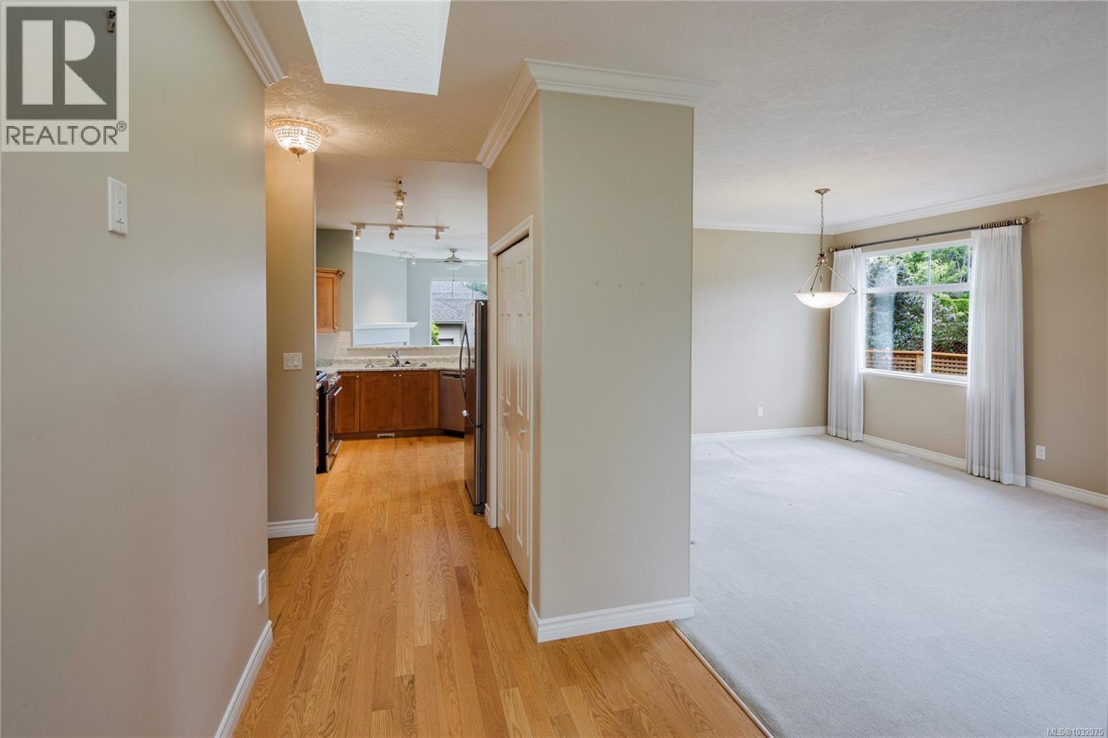 15 3281 Maplewood Road, Saanich
