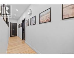 599 King George Highway, photo 16