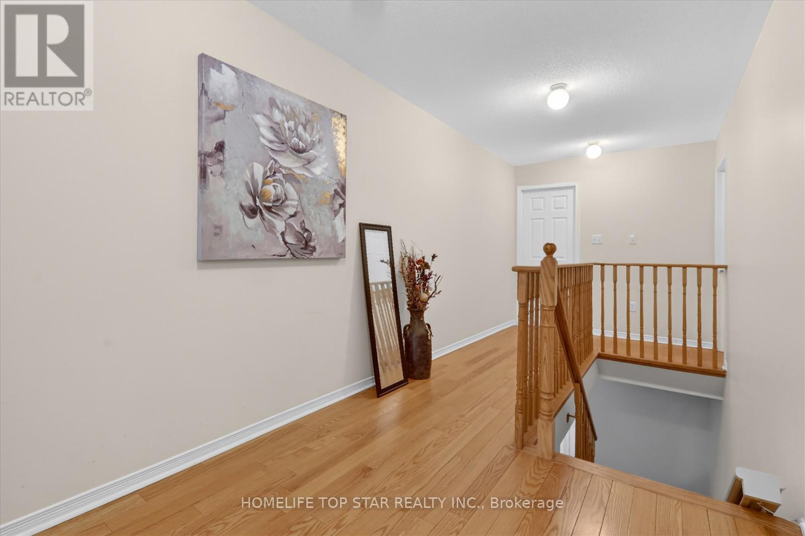 27 LAHORE CRESCENT - 18