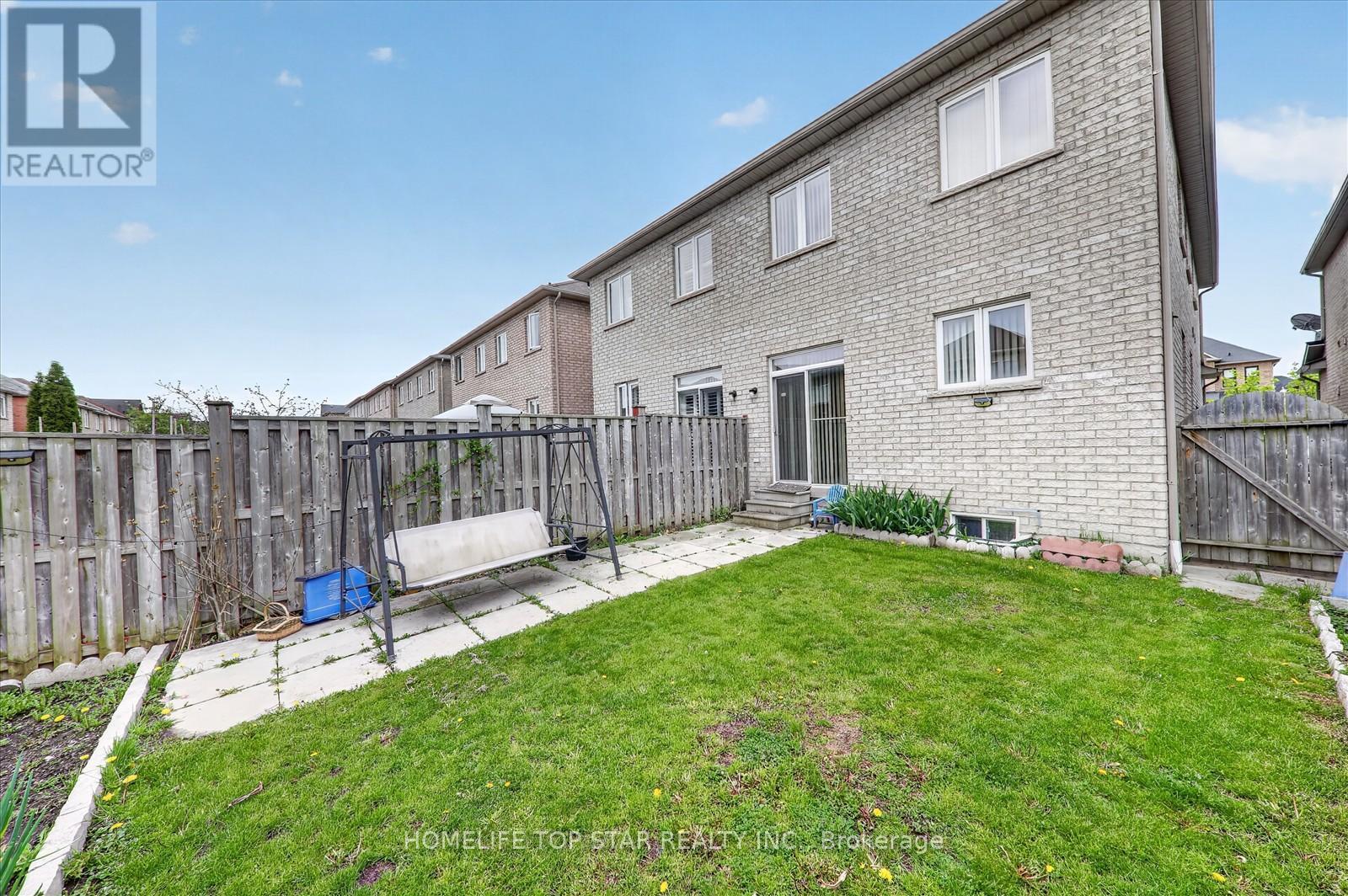 27 LAHORE CRESCENT - 38
