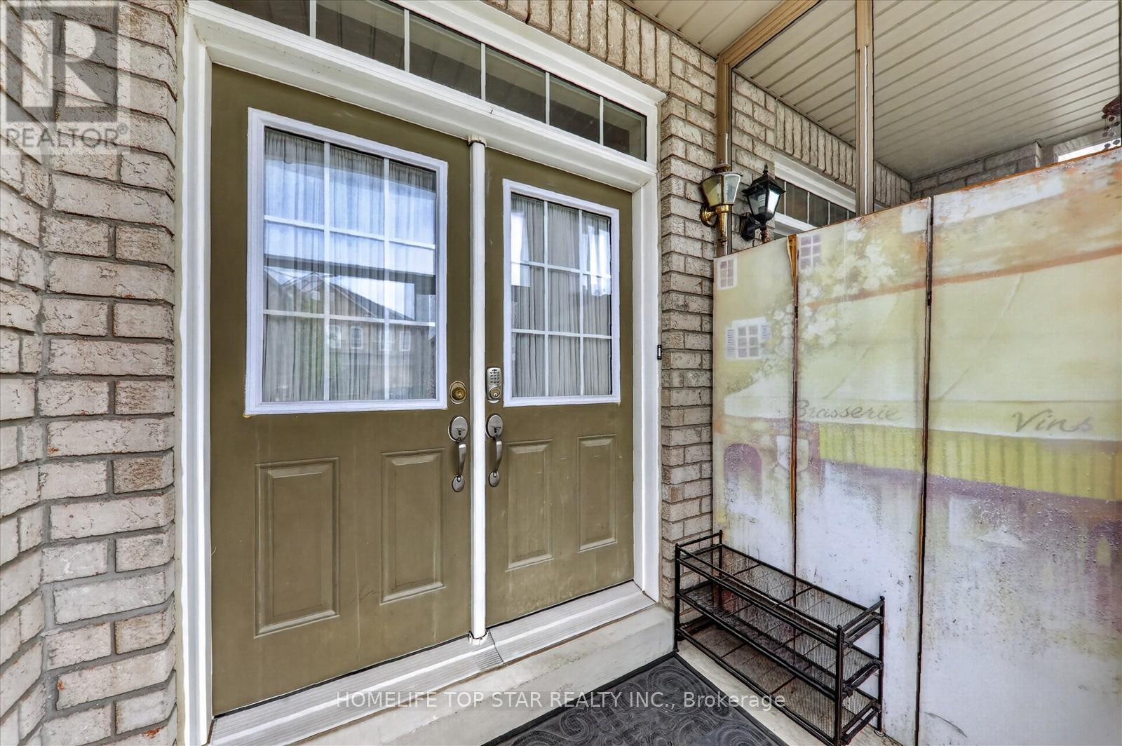 27 LAHORE CRESCENT - 5
