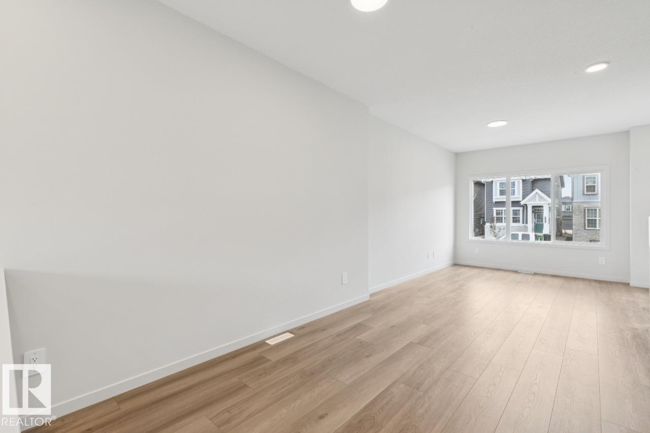 8124 228 ST NW — photo 11