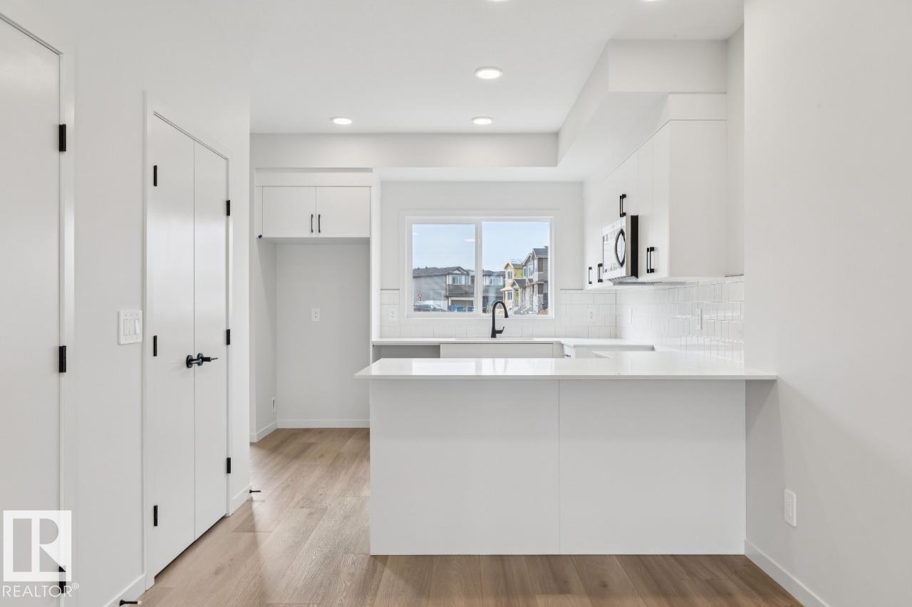 8124 228 ST NW — photo 9