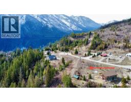 247 Fullmoon Road, Rosebery, BC V0G1S1 Photo 25