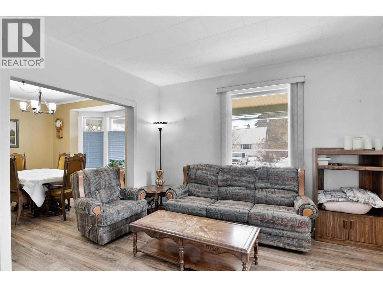 1202 First Street - 13