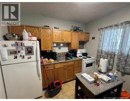 89 Adelaide Street, photo 3