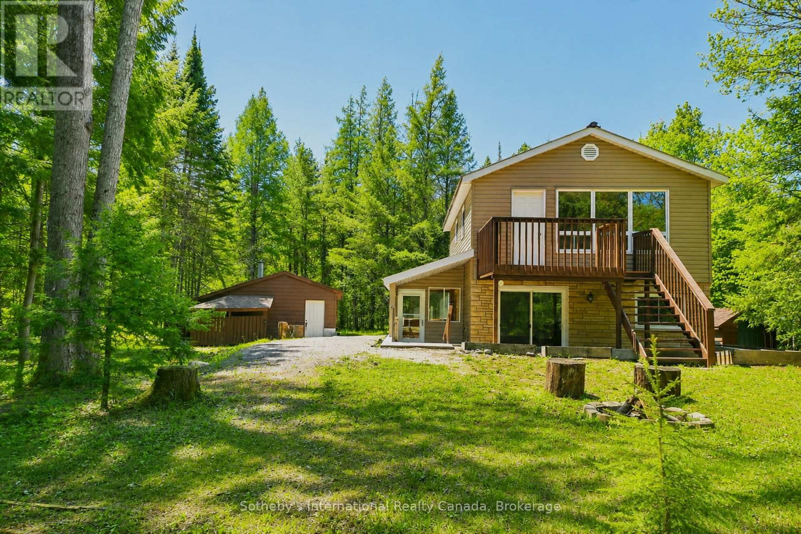 1072 HOLIDAY PARK DRIVE - 29